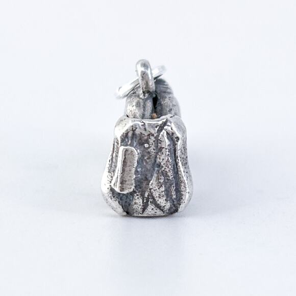 Vintage Hayward Sterling Silver 925 Praying Hands Pendant - Picture 4 of 7